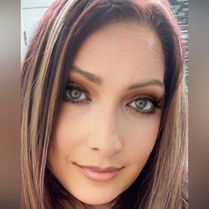 Meet your Posher, Michele